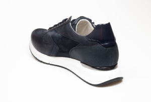  Blauw