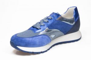 Felblauw